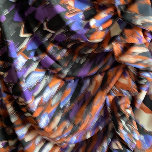 Dress - Picture 6 of 6